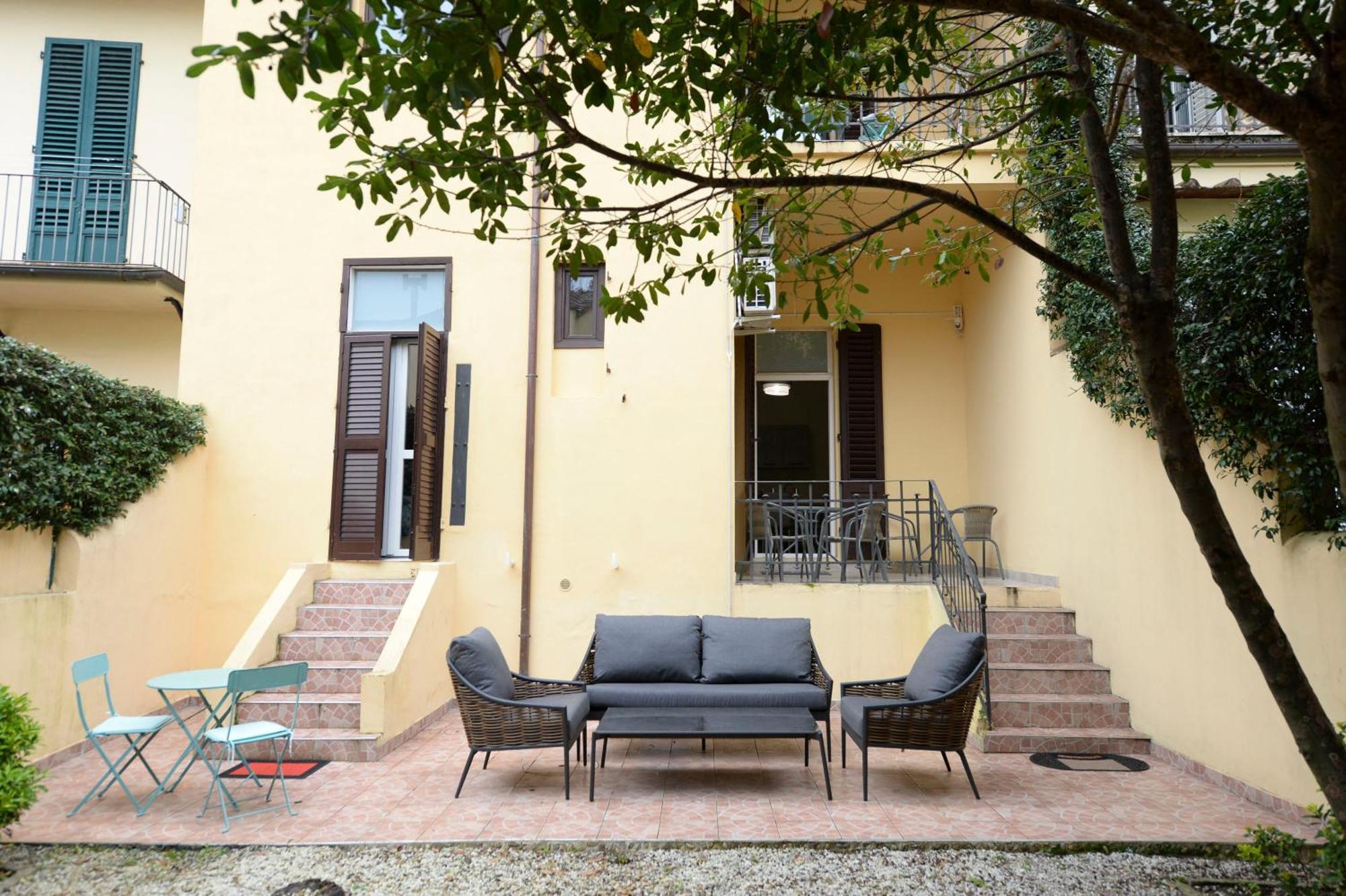 Palazzo Oliveto Bed & Breakfast ฟลอเรนซ์ ภายนอก รูปภาพ