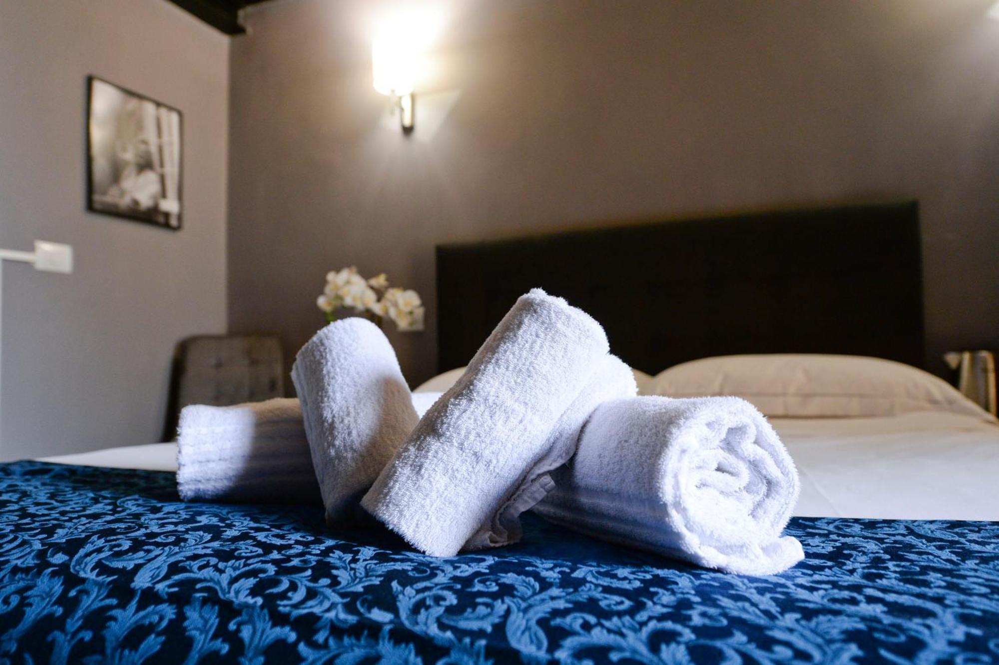 Palazzo Oliveto Bed & Breakfast ฟลอเรนซ์ ภายนอก รูปภาพ