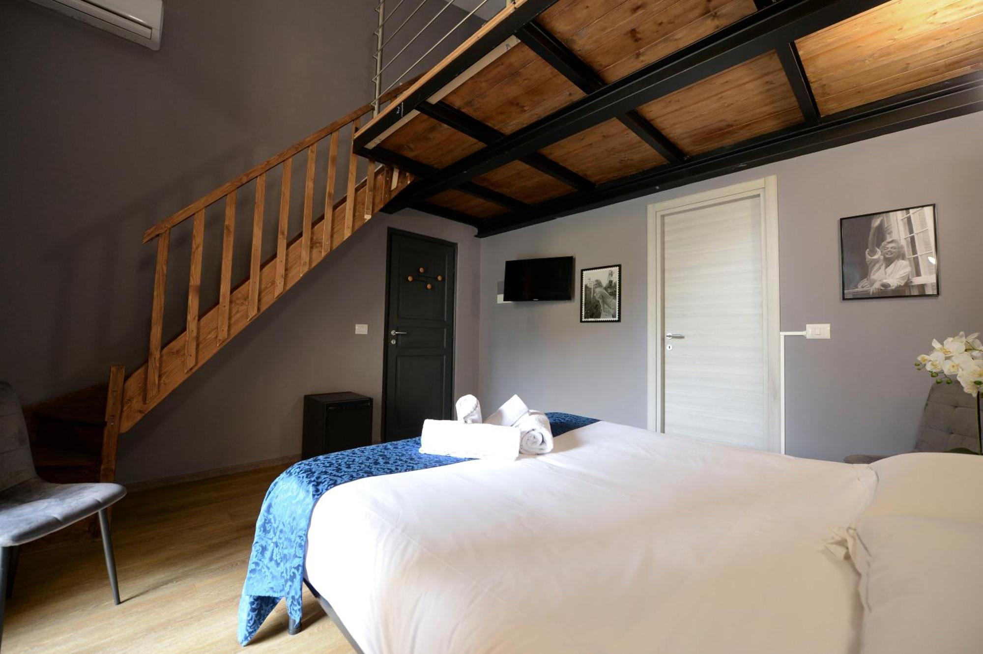 Palazzo Oliveto Bed & Breakfast ฟลอเรนซ์ ภายนอก รูปภาพ